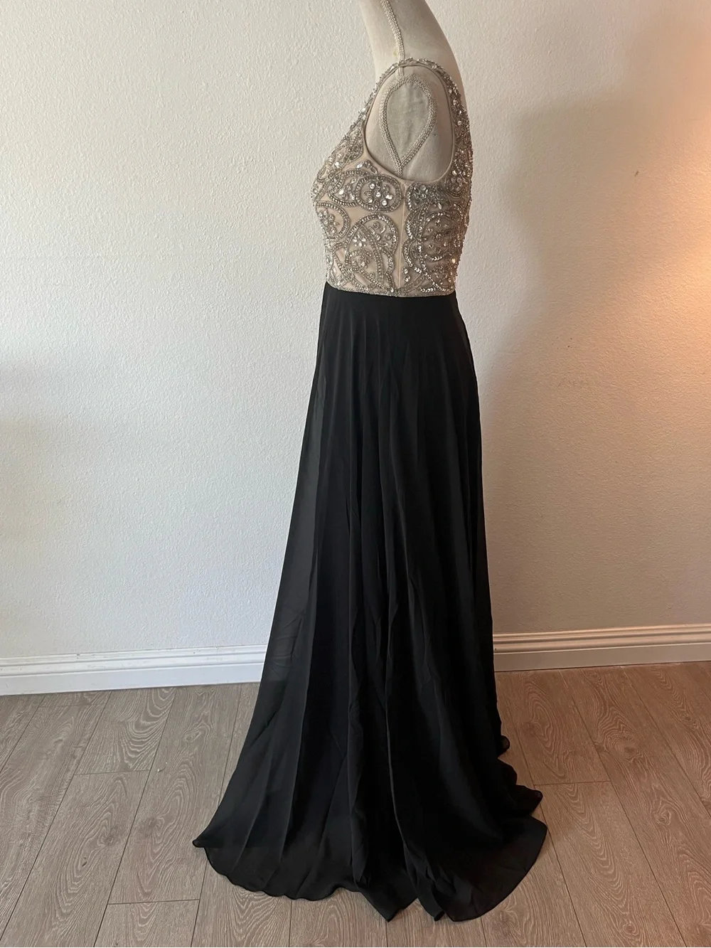 Aidan Mattox Elegant Beaded Regina Evening Gown in Black & Champagne